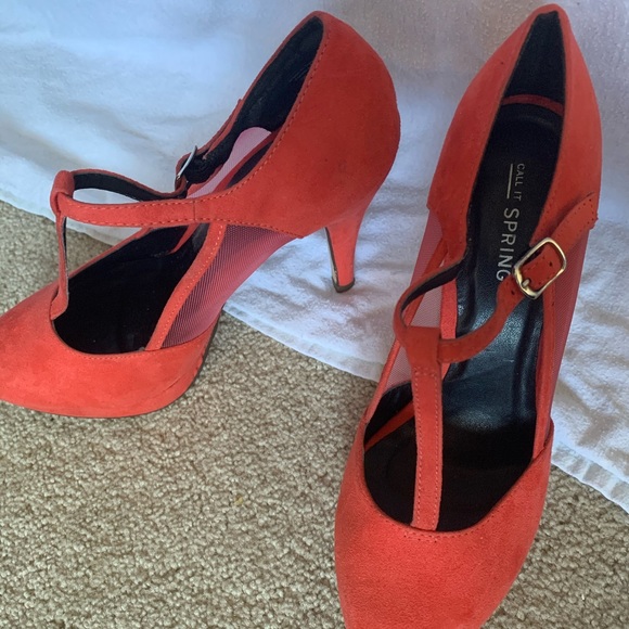 Call It Spring Pink Suede Platform Pumps - Picture 1 of 4